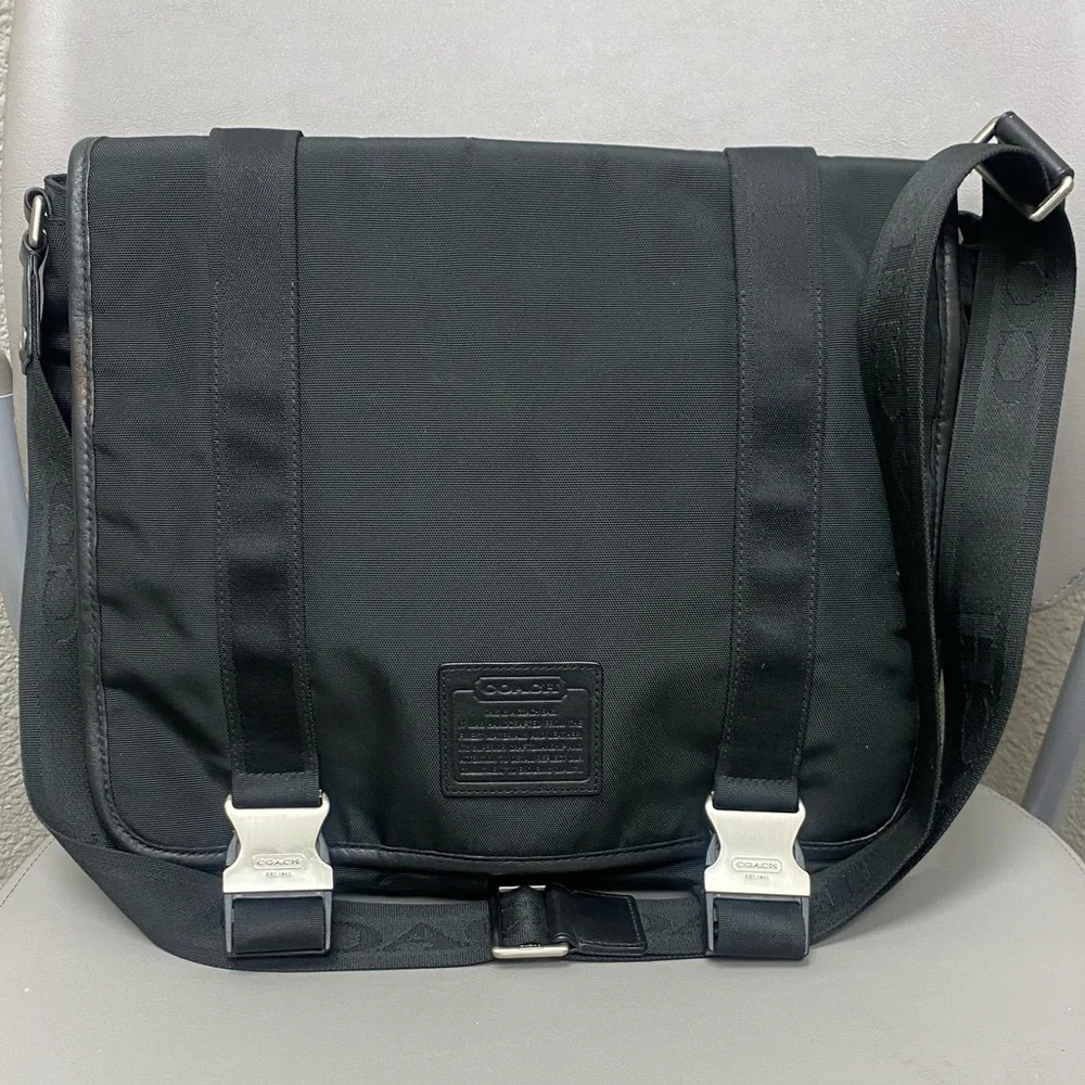 Coach Voyager Black Messenger Bag/ Travel Bag With Silver Accents - NWOT
